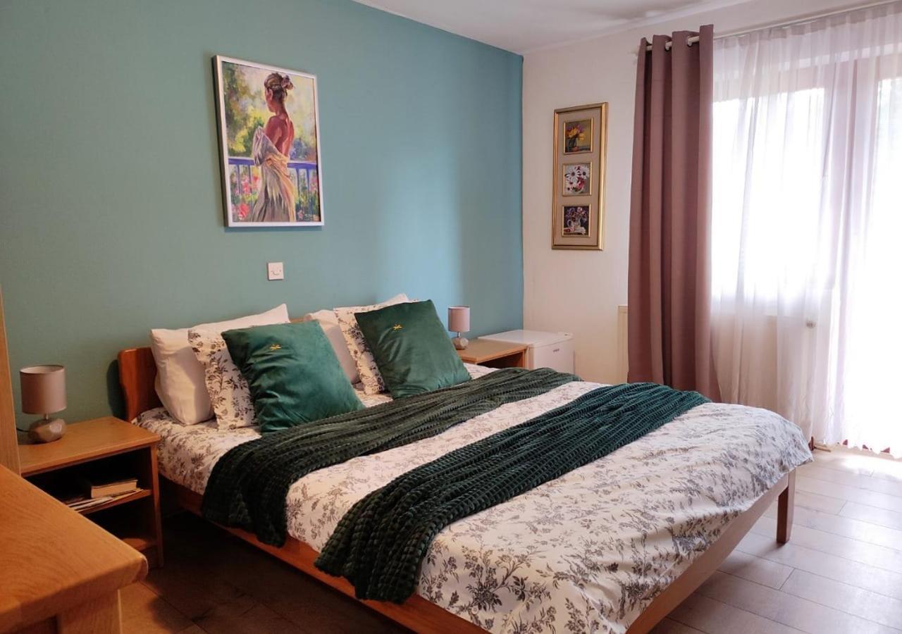 House Katja Hotel Jezerce Room photo